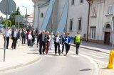 Przemarsz uczestników Jubileuszu Szkoły